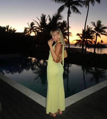 I Am Delilah Joselyn Low Cut Yellow